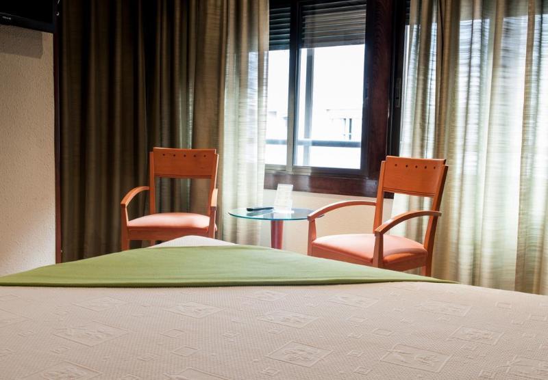 Hotel Madrid Bierzo Ponferrada Ngoại thất bức ảnh