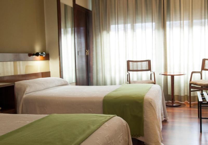 Hotel Madrid Bierzo Ponferrada Ngoại thất bức ảnh